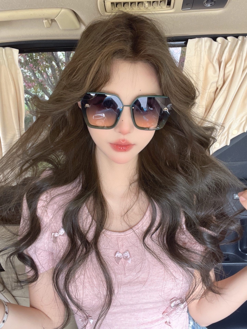 Miu miu Sunglasses